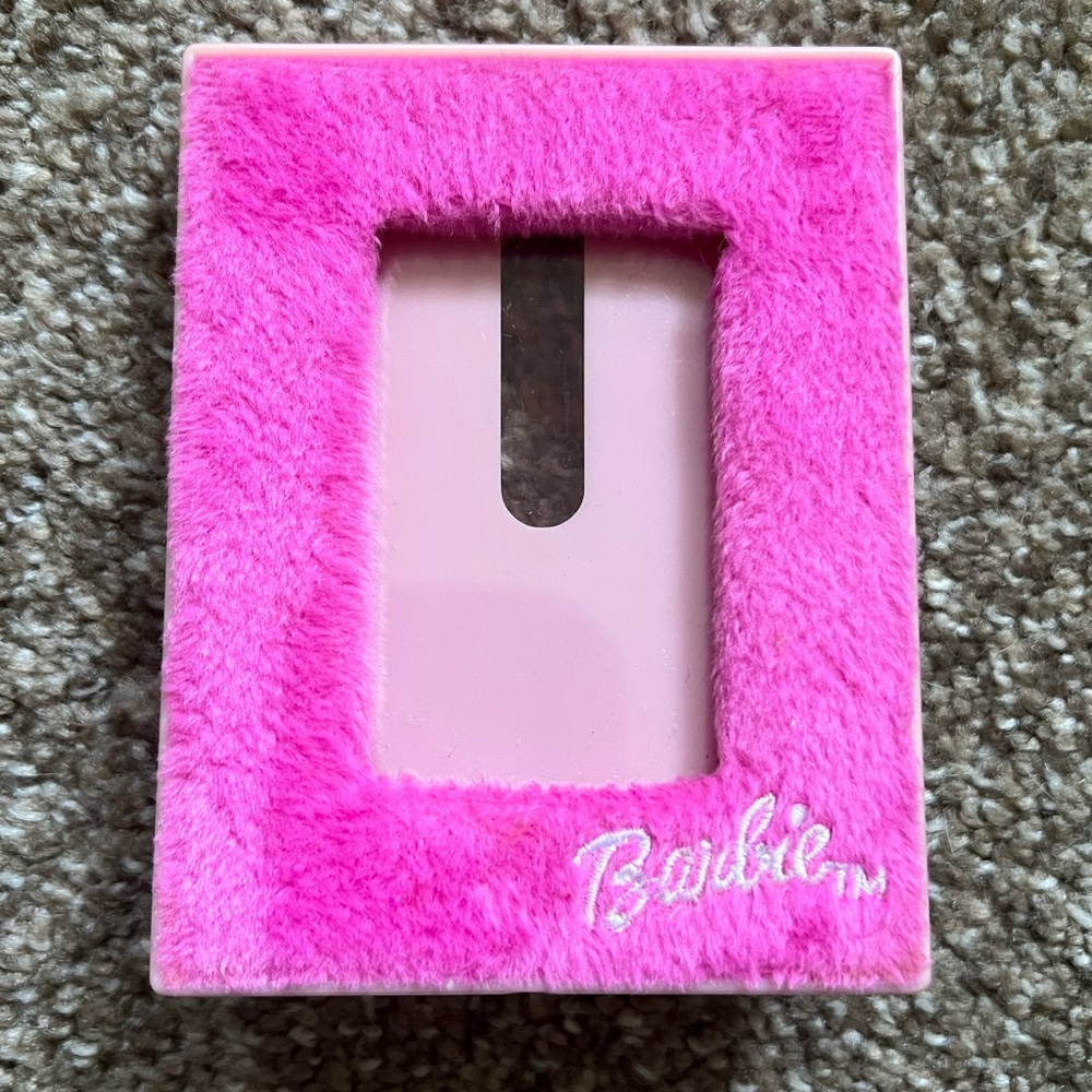 Vintage Barbie Small Picture Frame Fuzzy Furry Pink McDonald's Toy
2002 Plastic
